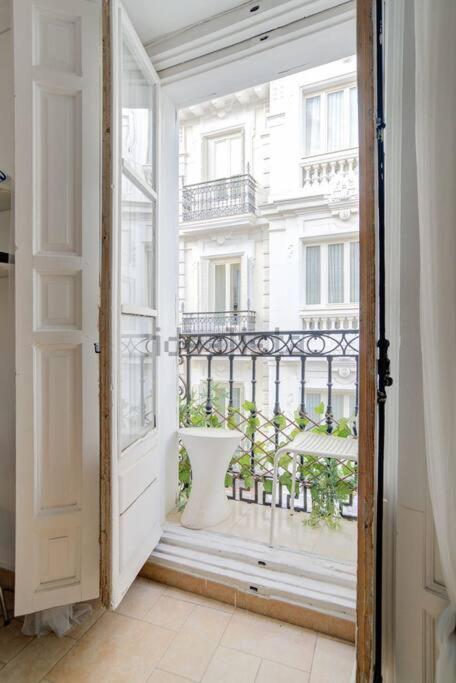 Flat For Groups 8 People In Gran Via-Cgrac4 Daire Madrid Dış mekan fotoğraf