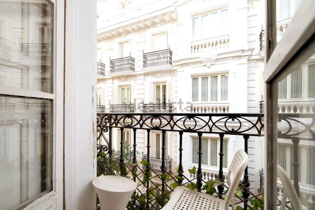 Flat For Groups 8 People In Gran Via-Cgrac4 Daire Madrid Dış mekan fotoğraf
